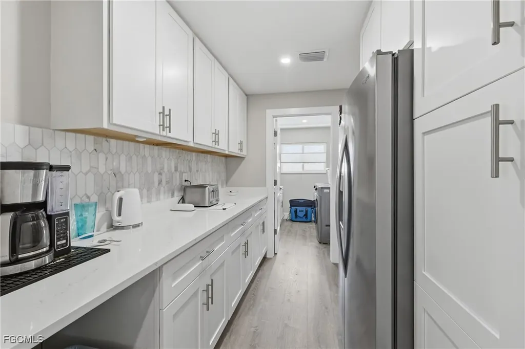6807 Azalea Lane Fort Myers FL 33919