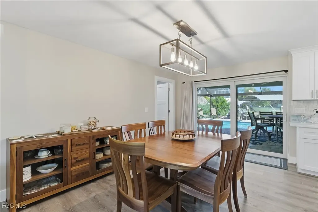 6807 Azalea Lane Fort Myers FL 33919