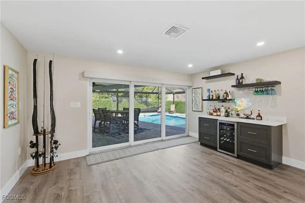 6807 Azalea Lane Fort Myers FL 33919