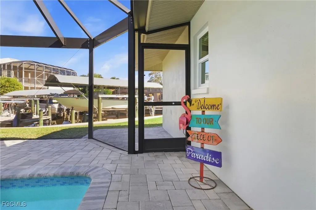 6807 Azalea Lane Fort Myers FL 33919