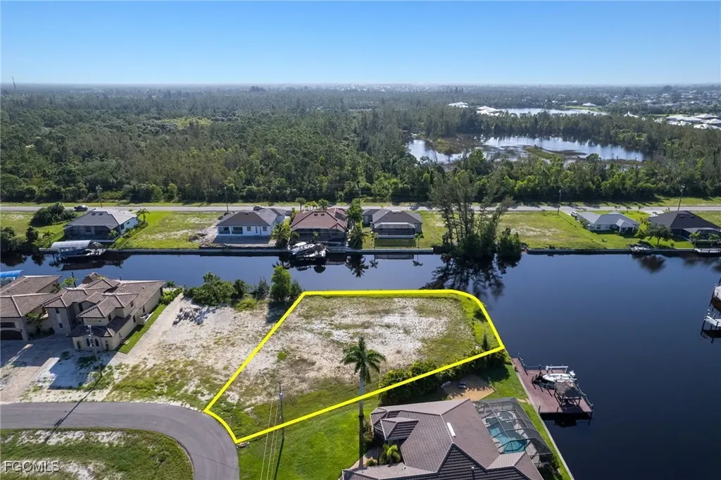 2701 NW 41st Avenue Cape Coral FL 33993