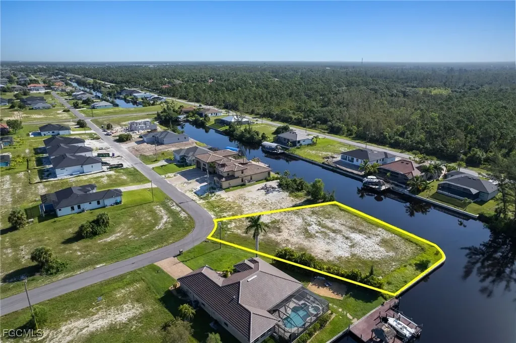 2701 NW 41st Avenue Cape Coral FL 33993