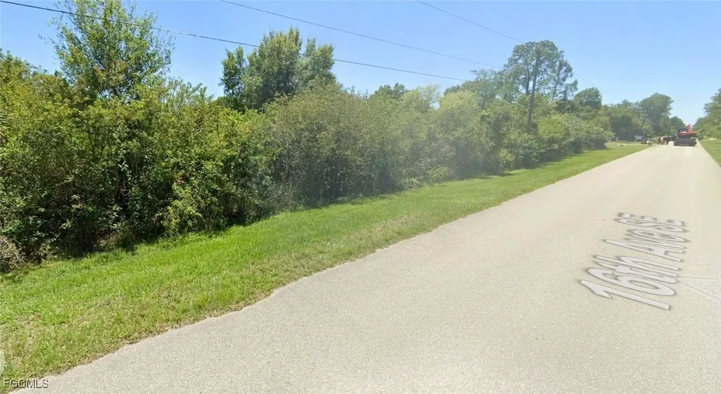 16TH Avenue SE Naples FL 34117