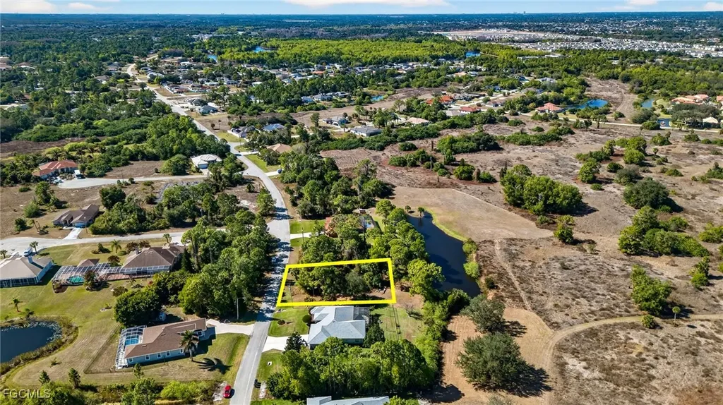 635 Parkdale Boulevard Lehigh Acres FL 33974