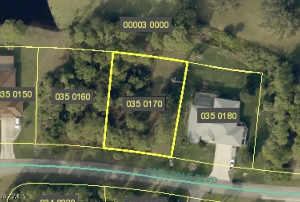 635 Parkdale Boulevard Lehigh Acres FL 33974