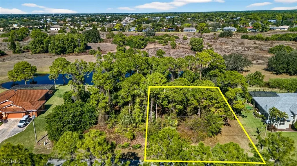 635 Parkdale Boulevard Lehigh Acres FL 33974