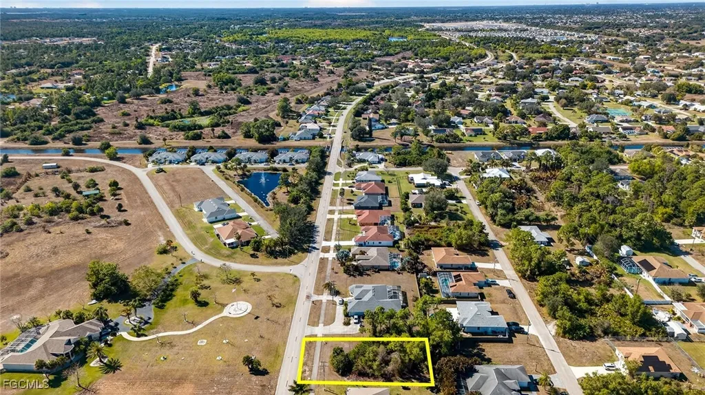 719 Milwaukee Boulevard Lehigh Acres FL 33974