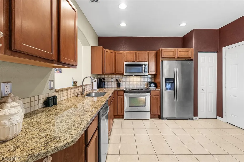 3343 Dandolo Circle Cape Coral FL 33909