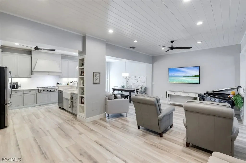 13731 E Terry Street Bonita Springs FL 34135