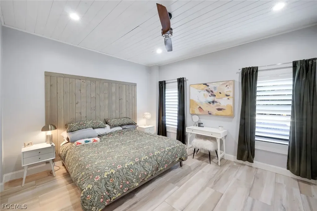 13731 E Terry Street Bonita Springs FL 34135