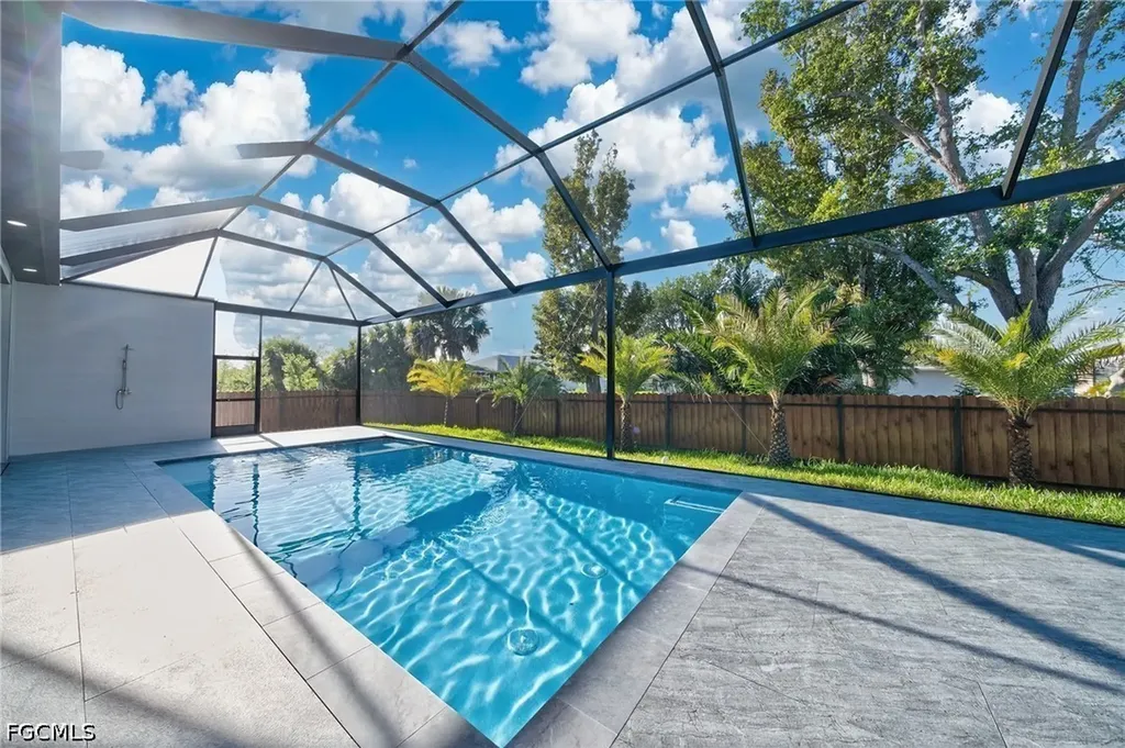 3606 SW 3rd Street Cape Coral FL 33991
