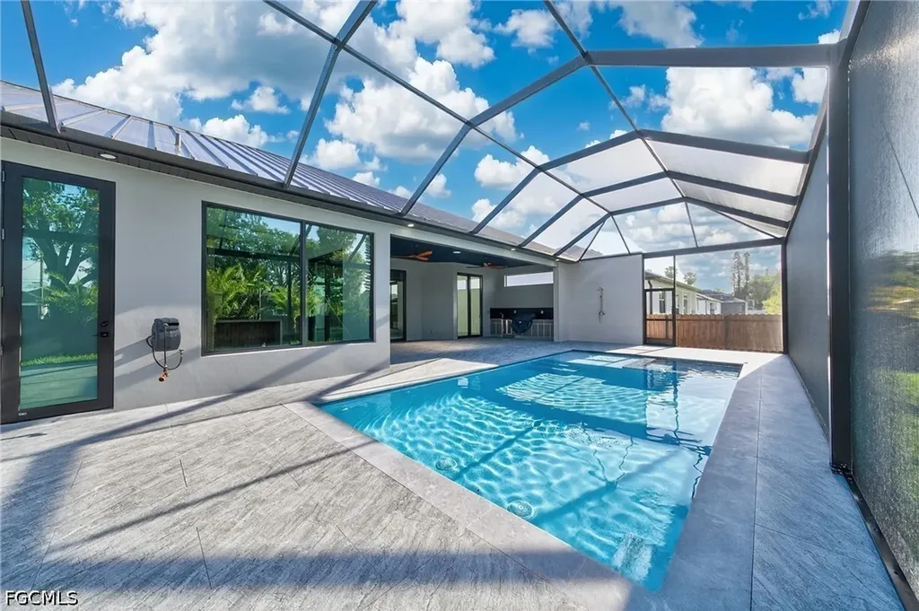 3606 SW 3rd Street Cape Coral FL 33991