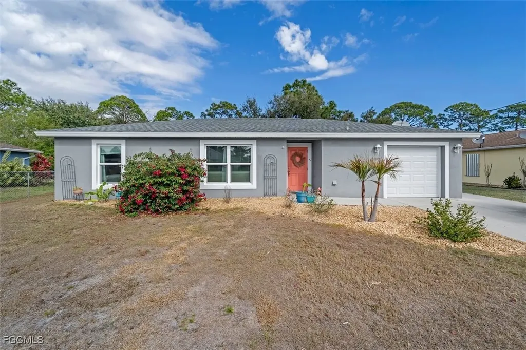 5013 SE Tradewinds Circle Labelle FL 33935