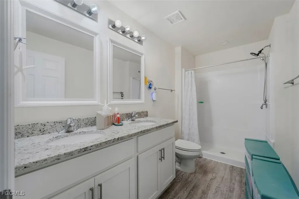 5013 SE Tradewinds Circle Labelle FL 33935