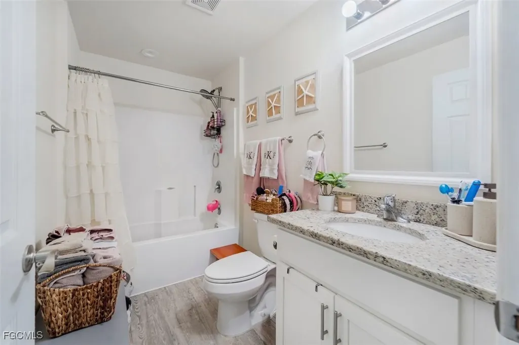 5013 SE Tradewinds Circle Labelle FL 33935