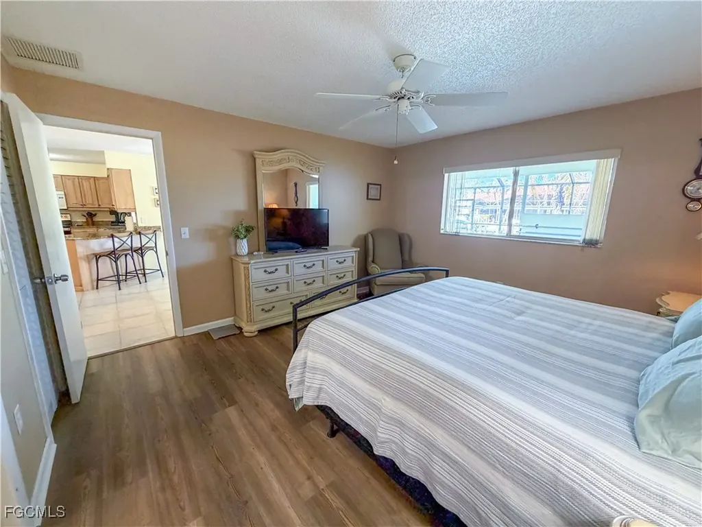 1115 SW 54th Lane Cape Coral FL 33914