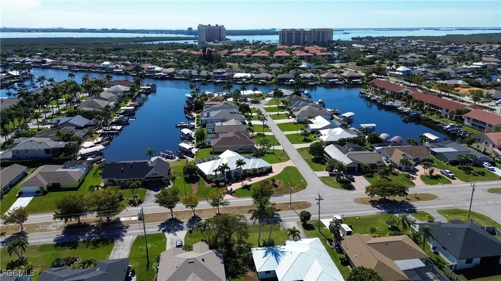 1115 SW 54th Lane Cape Coral FL 33914
