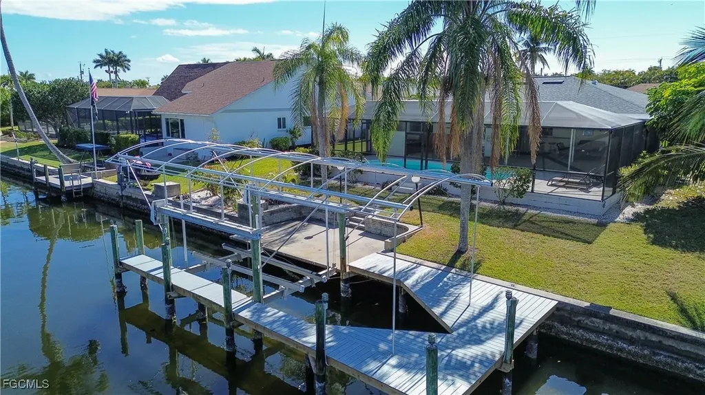 1115 SW 54th Lane Cape Coral FL 33914