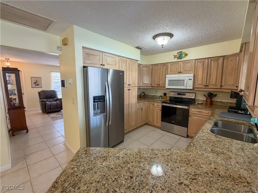 1115 SW 54th Lane Cape Coral FL 33914