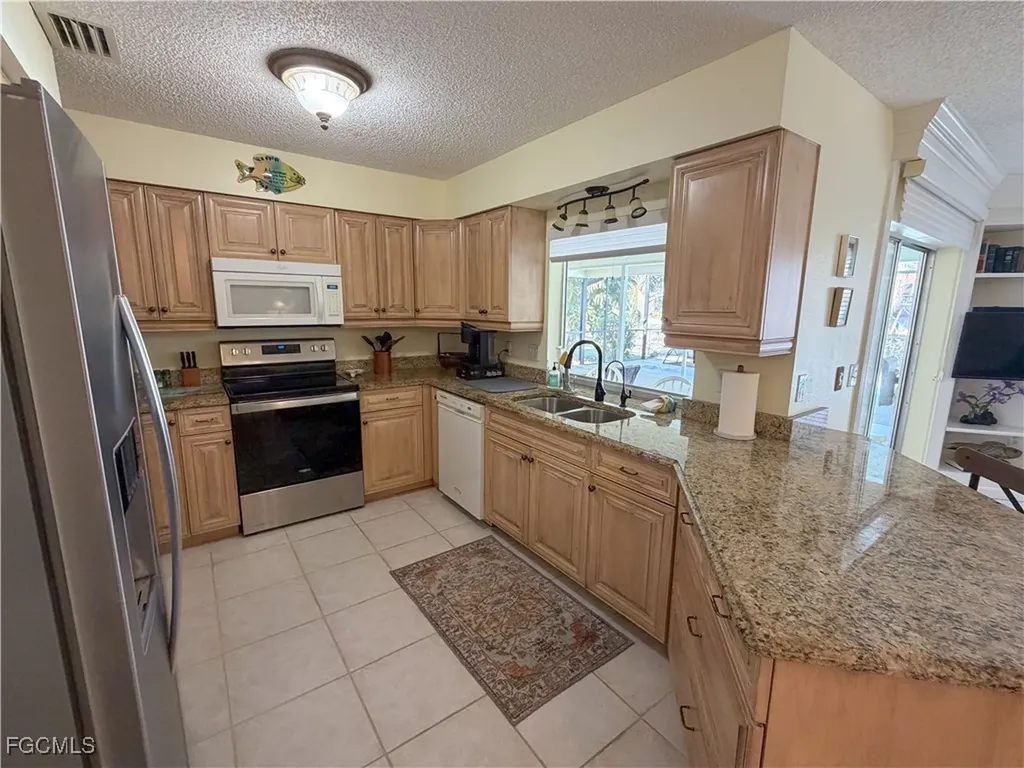 1115 SW 54th Lane Cape Coral FL 33914
