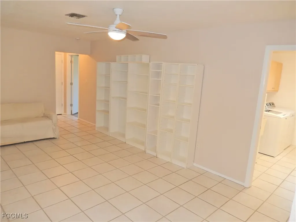 229 SE 46th Lane Cape Coral FL 33904