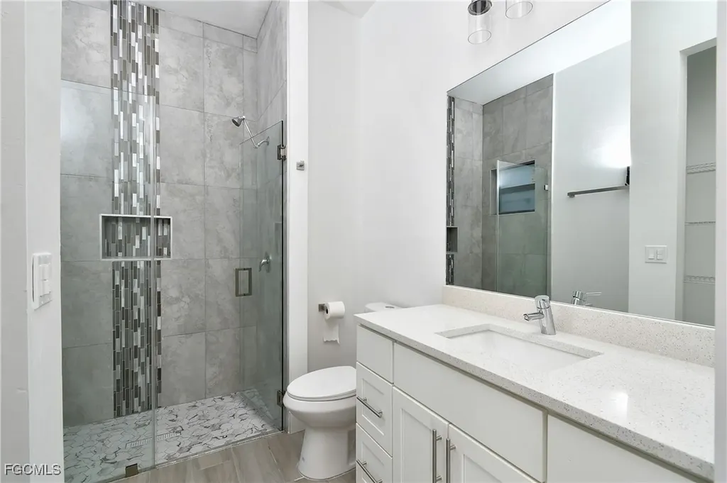 859 Eisenhower Boulevard Lehigh Acres FL 33974