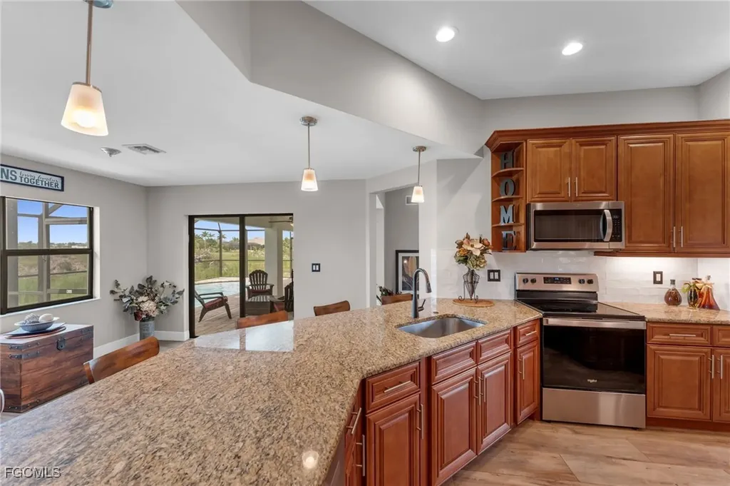 4125 NW 16th Terrace Cape Coral FL 33993