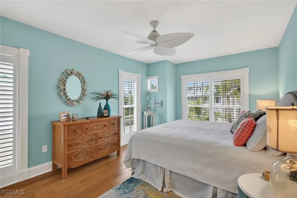 431 Bella Vista Way E Sanibel FL 33957