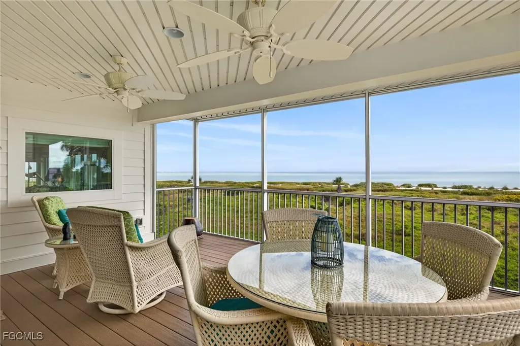 431 Bella Vista Way E Sanibel FL 33957