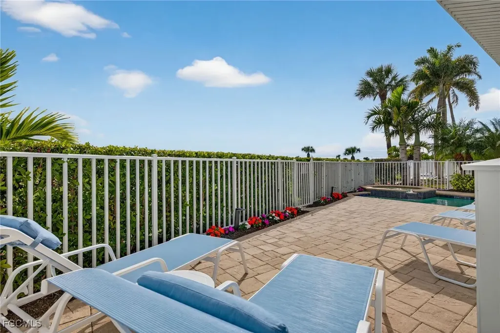 431 Bella Vista Way E Sanibel FL 33957