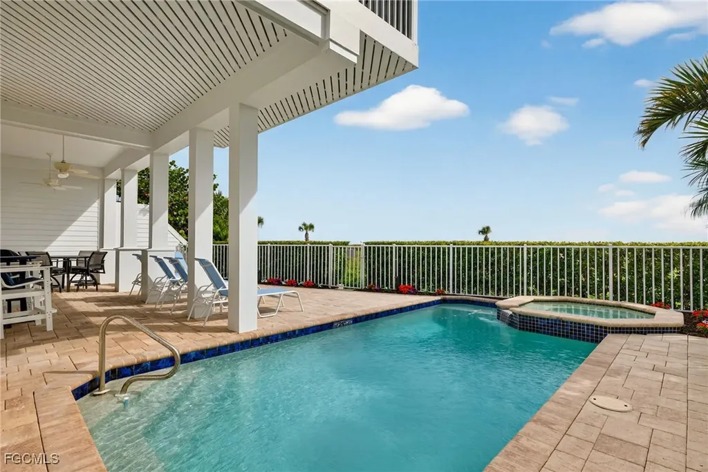 431 Bella Vista Way E Sanibel FL 33957