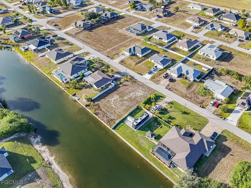 322 NE 20th Street Cape Coral FL 33909