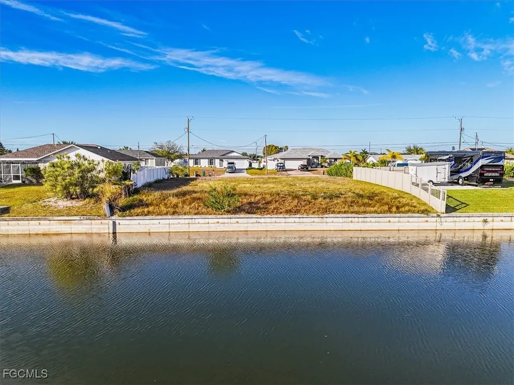 322 NE 20th Street Cape Coral FL 33909