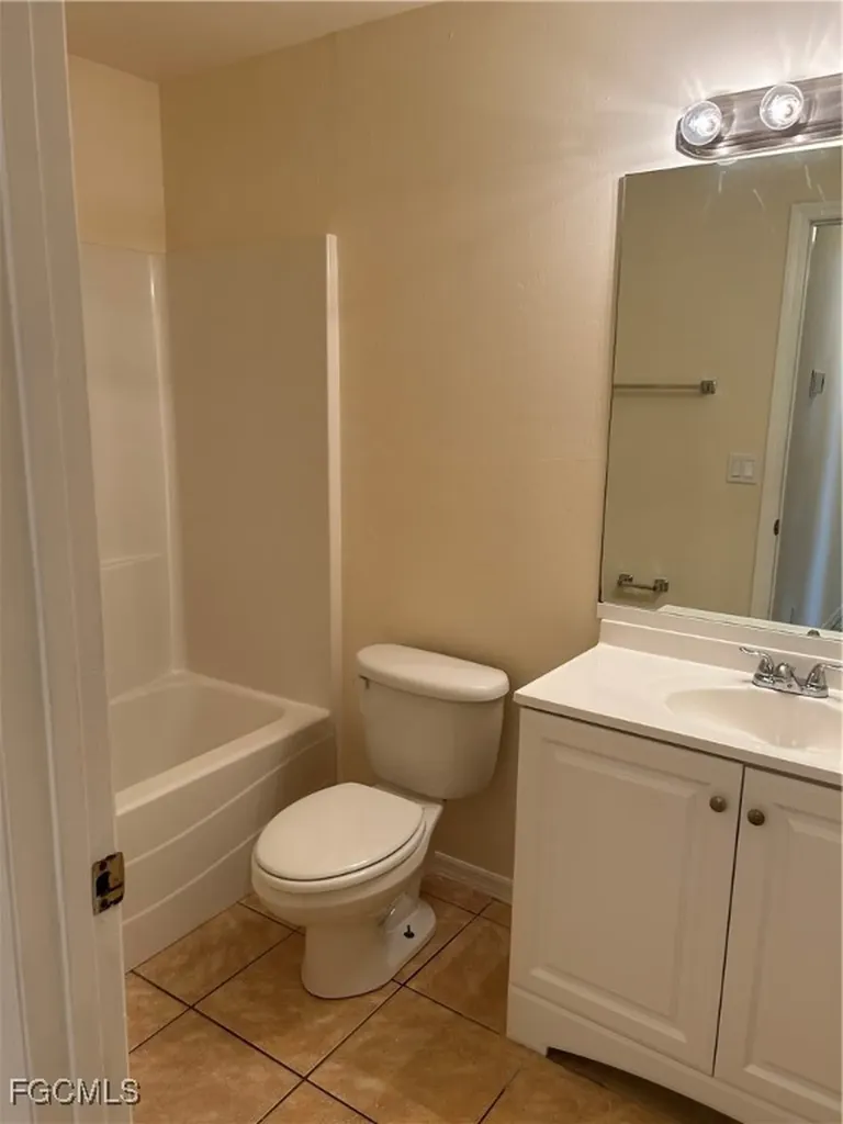 5130 26th Street SW Lehigh Acres FL 33973