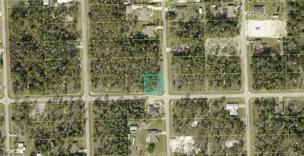 1207 E 11th Street Lehigh Acres FL 33972