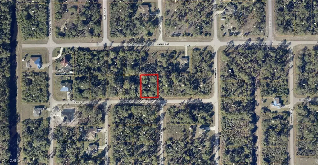 715 Devon Street Lehigh Acres FL 33974