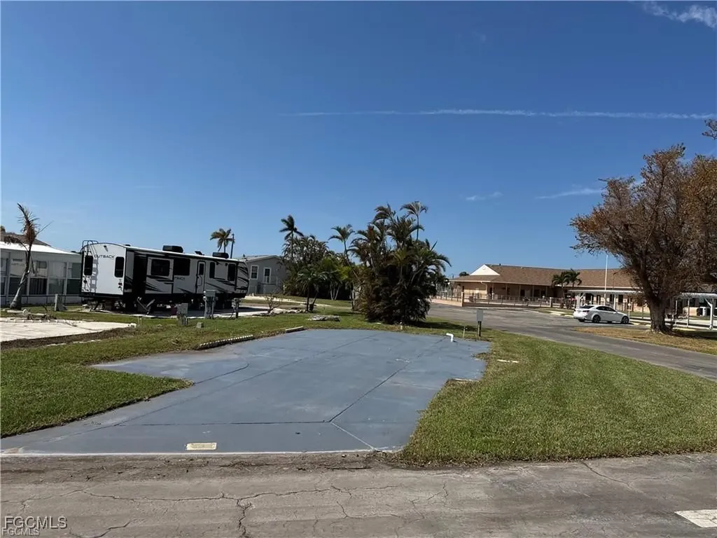 19681 #133 Summerlin Road Fort Myers FL 33908