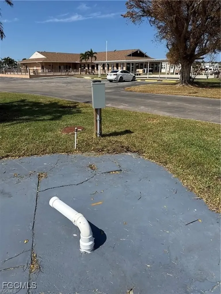 19681 #133 Summerlin Road Fort Myers FL 33908
