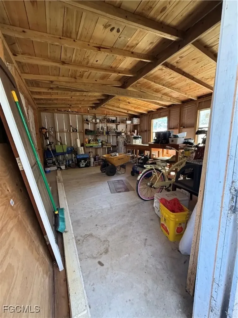 2687 Old Lakeport Road Moore Haven FL 33471