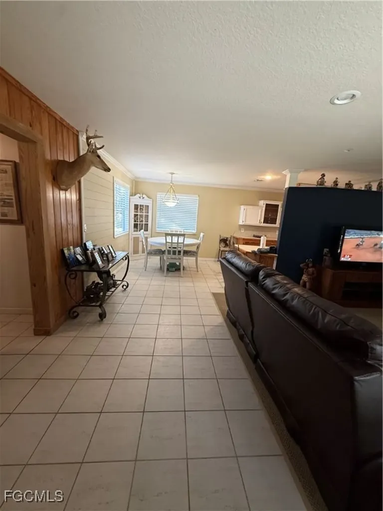 2687 Old Lakeport Road Moore Haven FL 33471