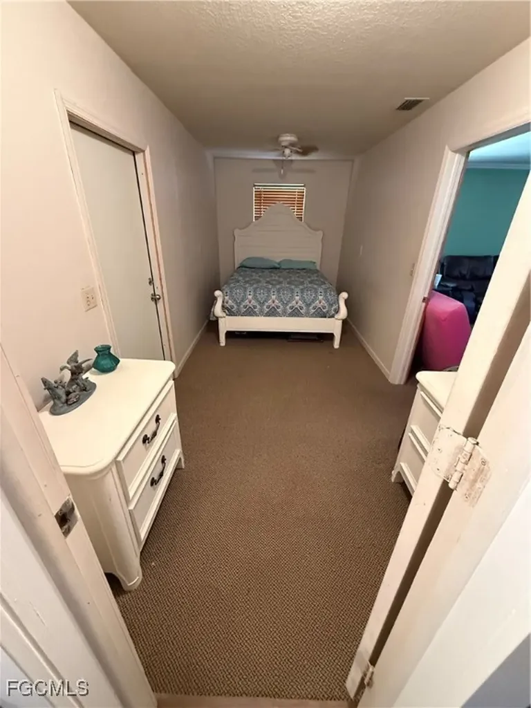 2687 Old Lakeport Road Moore Haven FL 33471