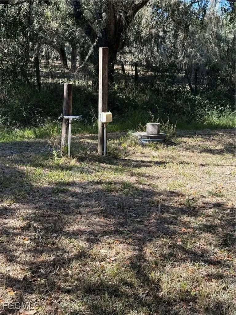 2687 Old Lakeport Road Moore Haven FL 33471