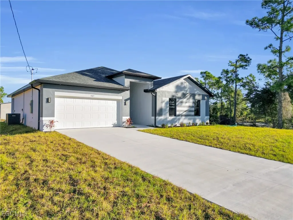 1112 Summa Boulevard Lehigh Acres FL 33974