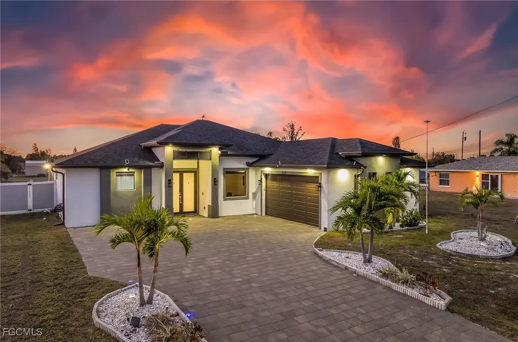 2628 SW 2nd Place Cape Coral FL 33914