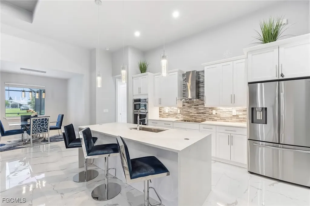 2628 SW 2nd Place Cape Coral FL 33914
