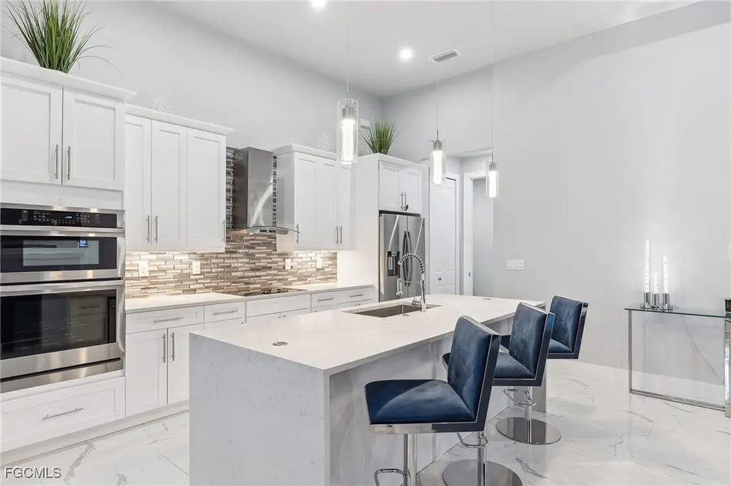 2628 SW 2nd Place Cape Coral FL 33914