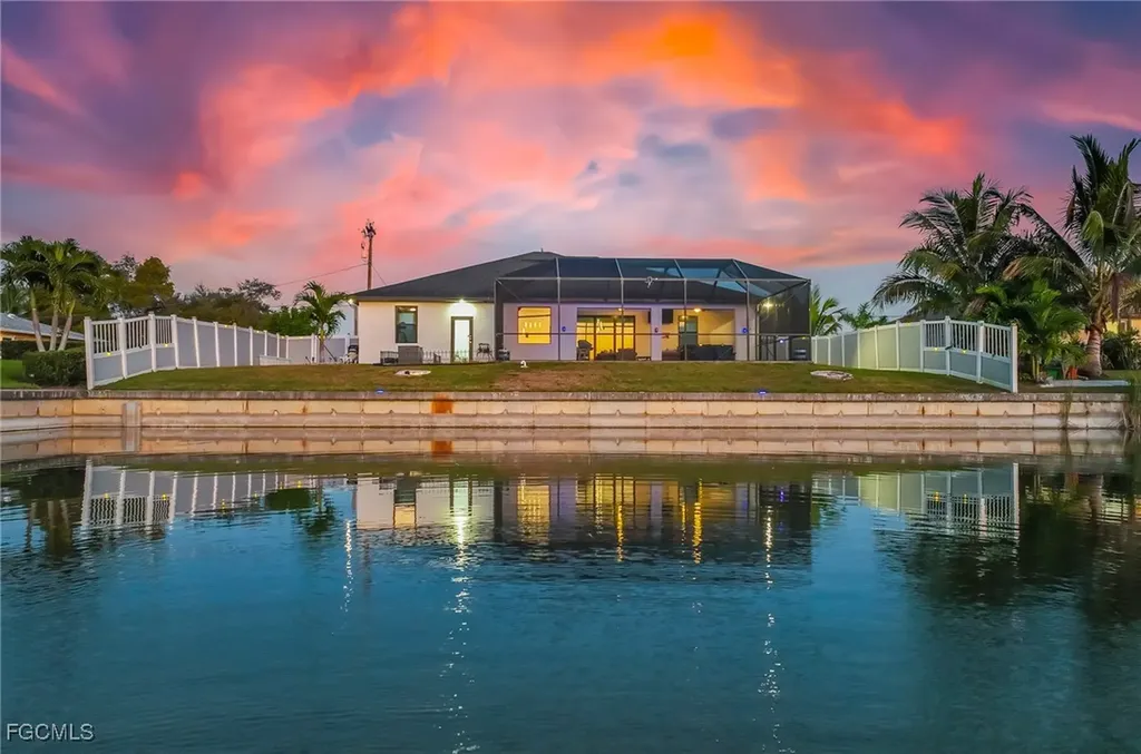 2628 SW 2nd Place Cape Coral FL 33914
