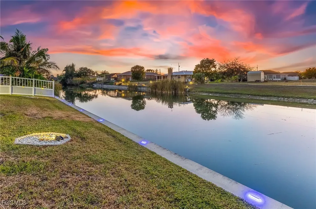 2628 SW 2nd Place Cape Coral FL 33914