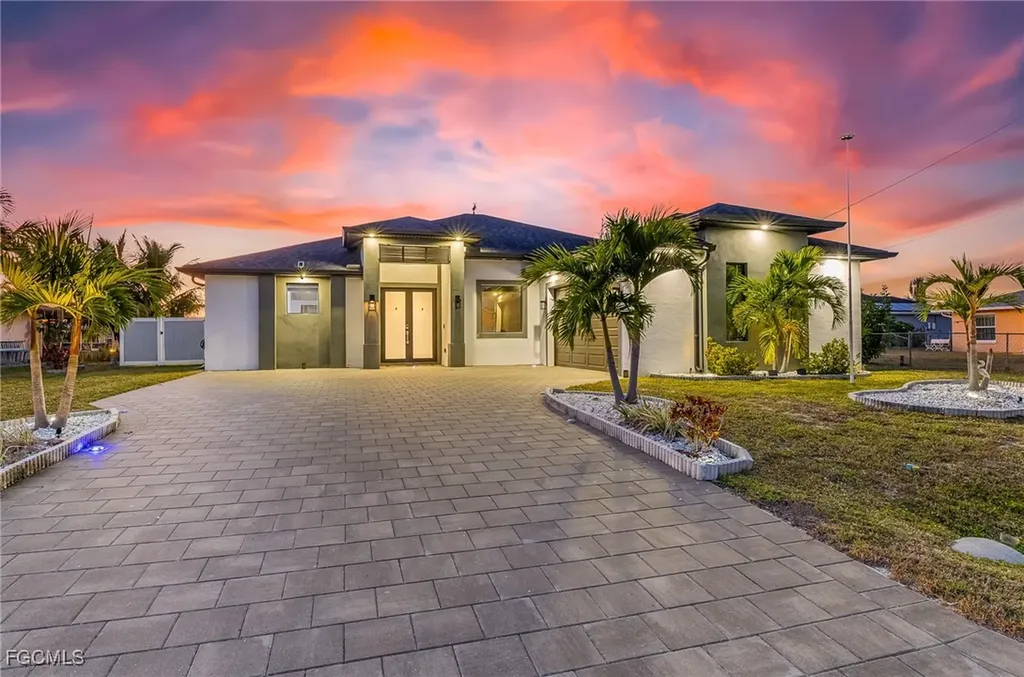2628 SW 2nd Place Cape Coral FL 33914