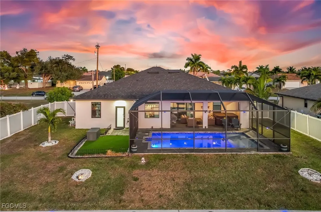 2628 SW 2nd Place Cape Coral FL 33914